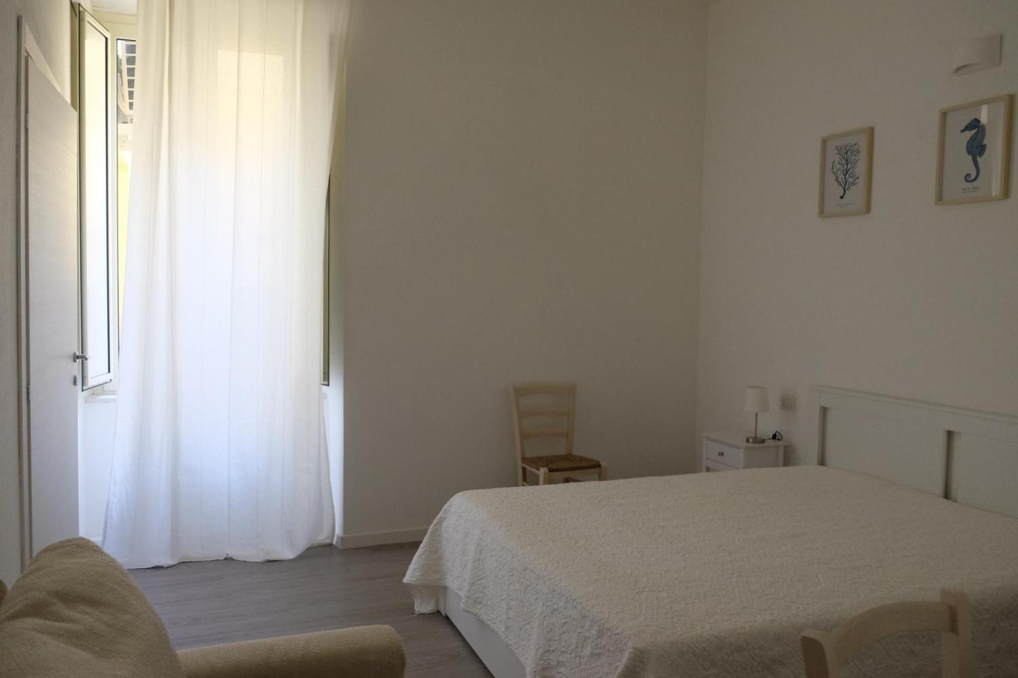 Casa Marina Guesthouse Cagliari Rum bild